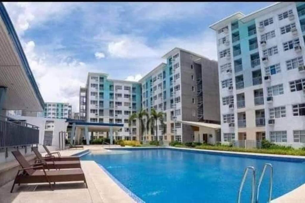 Davao City Condo Living Made Easy Lifestyle Екстер'єр фото