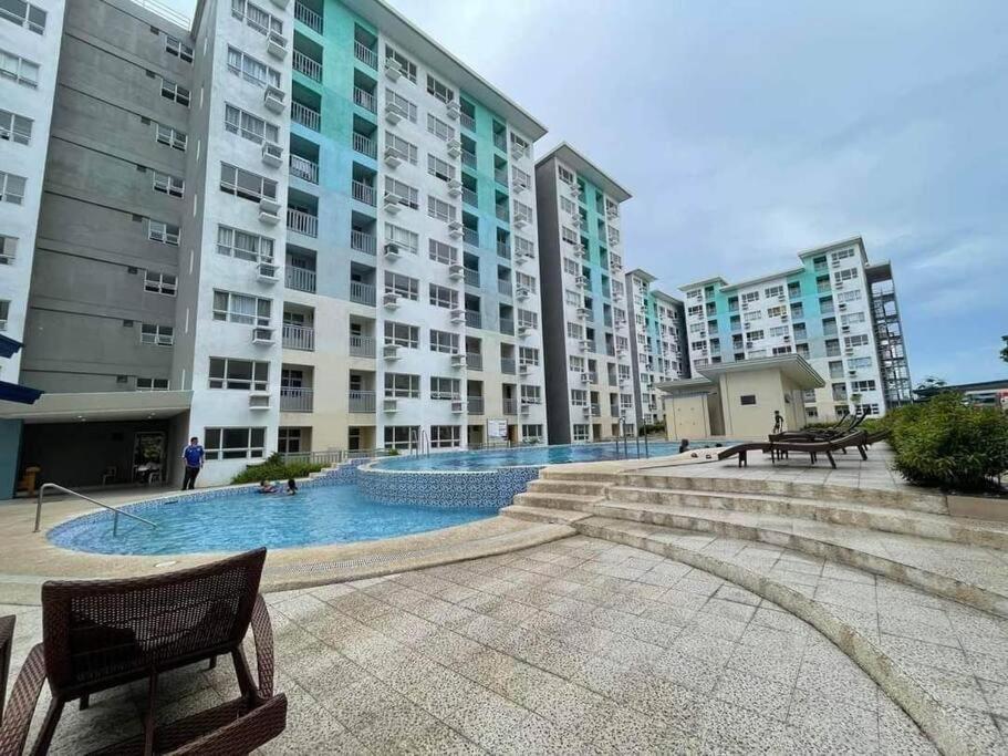 Davao City Condo Living Made Easy Lifestyle Екстер'єр фото